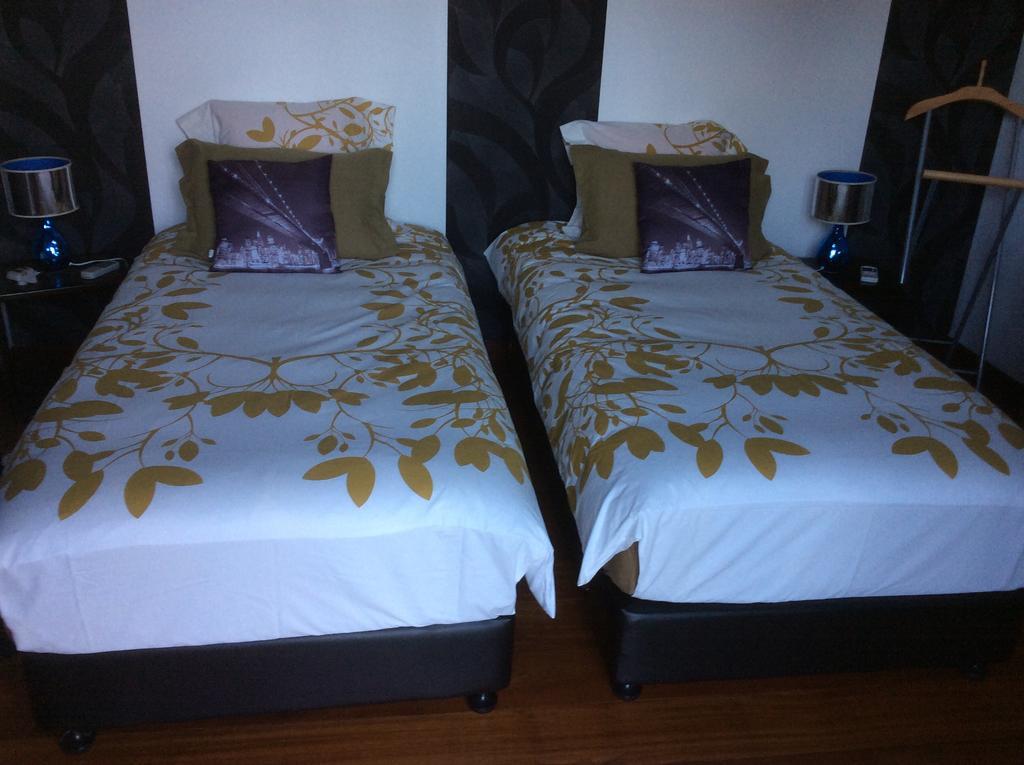 Un Temps Pour Soi Hotel Bouloupari Ruang foto